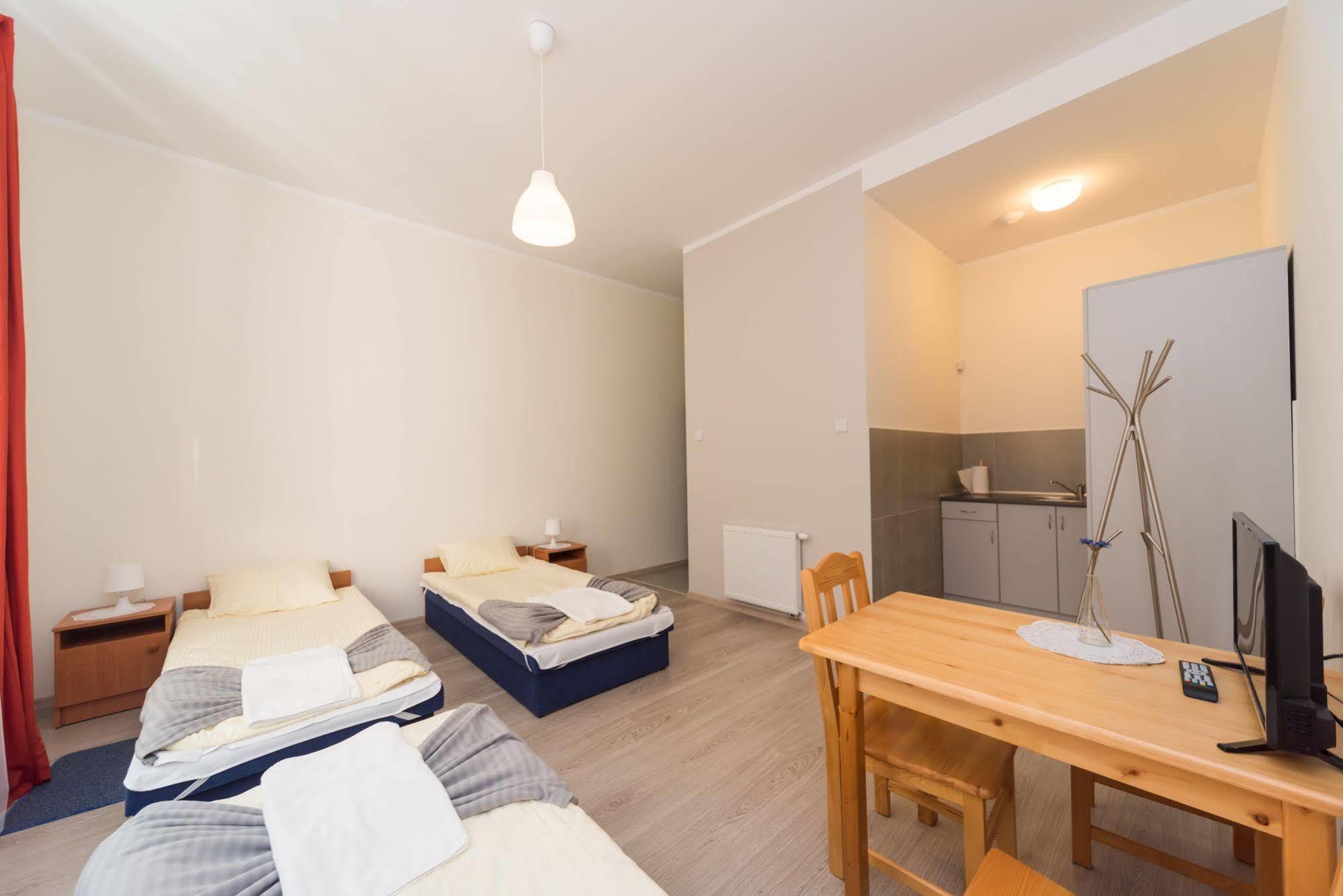 Aparthotel Abba Kraków Exteriör bild