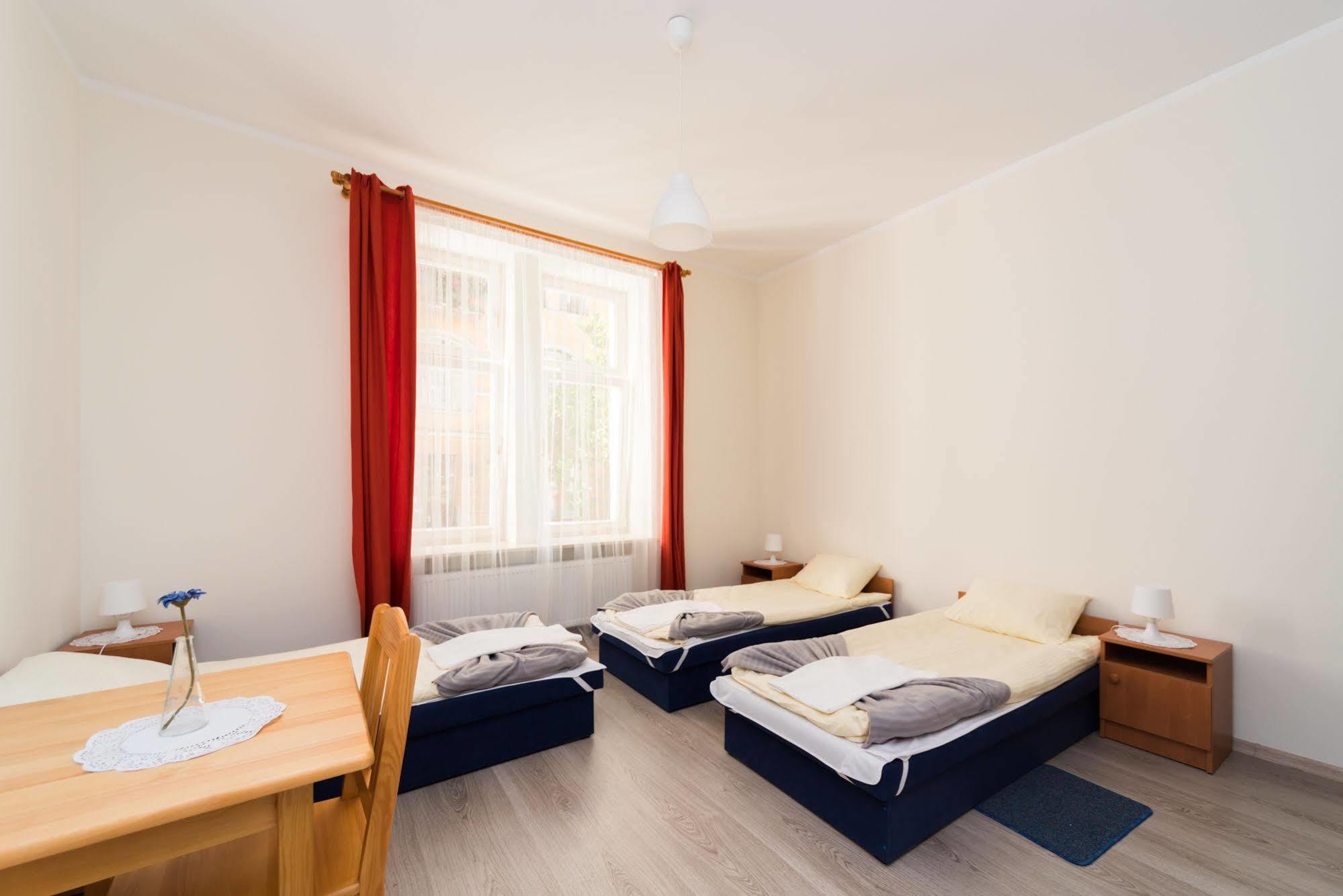 Aparthotel Abba Kraków Exteriör bild